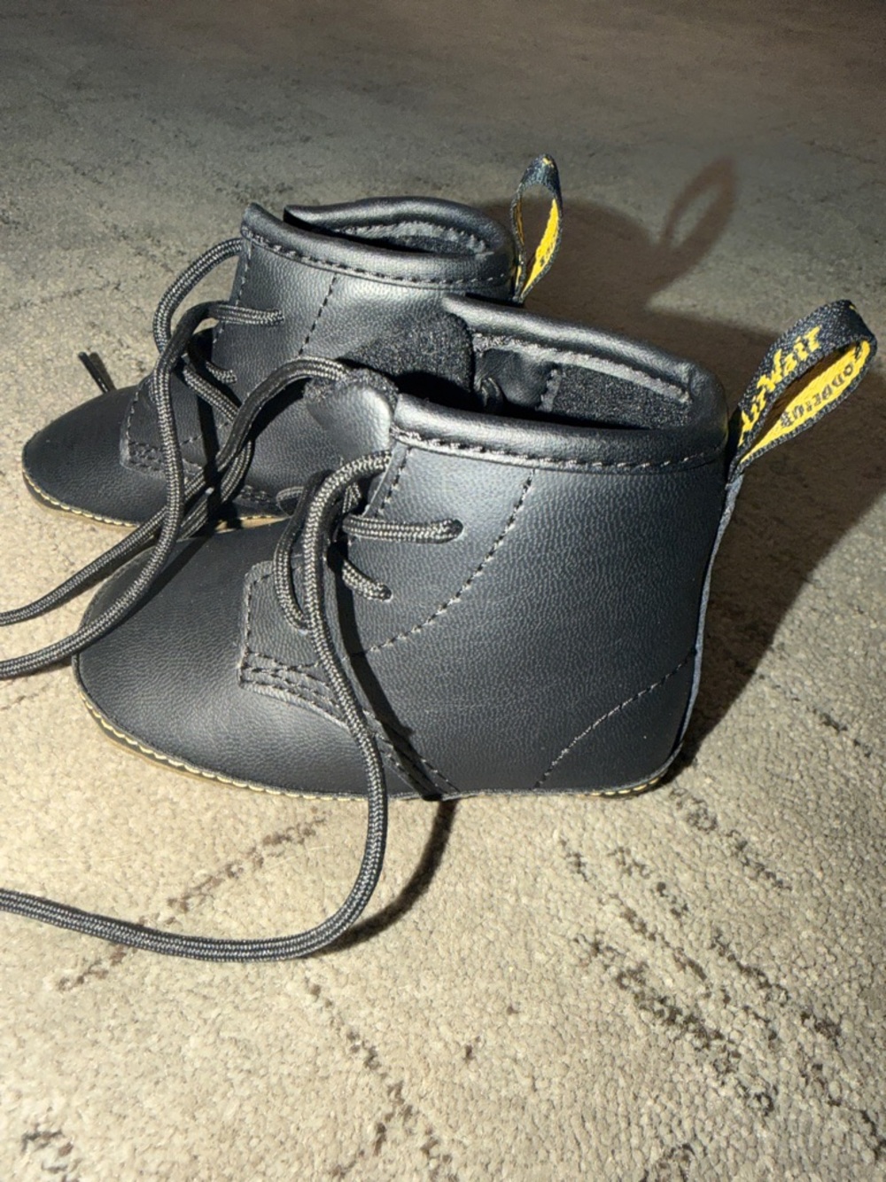 Dr Martens infant shoes